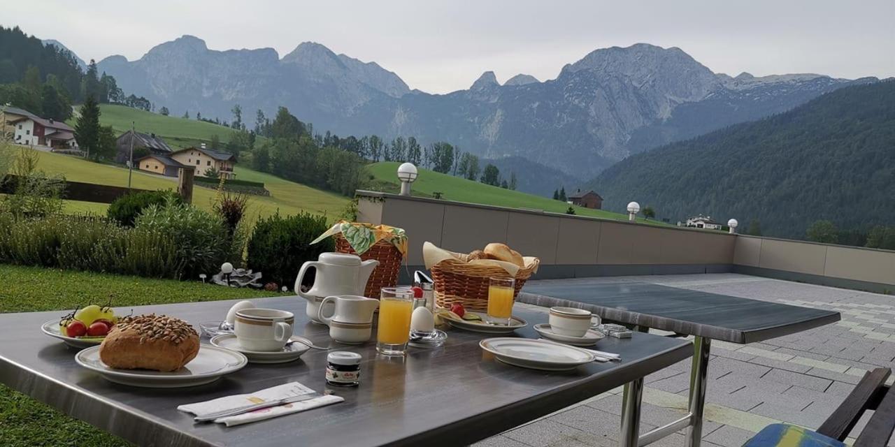 Oberwotzlhof Hotell Pichl  Exteriör bild