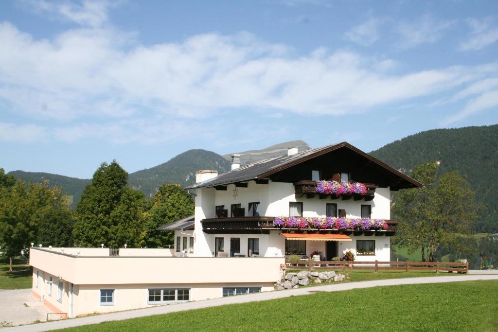 Oberwotzlhof Hotell Pichl  Exteriör bild
